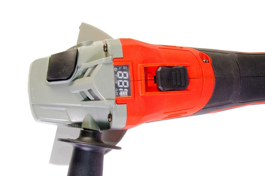 Машина кутошліфувальна акумуляторна 125 мм., 21V Li-ion, 4 Ач, 2 скор., Пластиковий кейс, ключ MPT MCAG2103.A1 (523943) фото 2